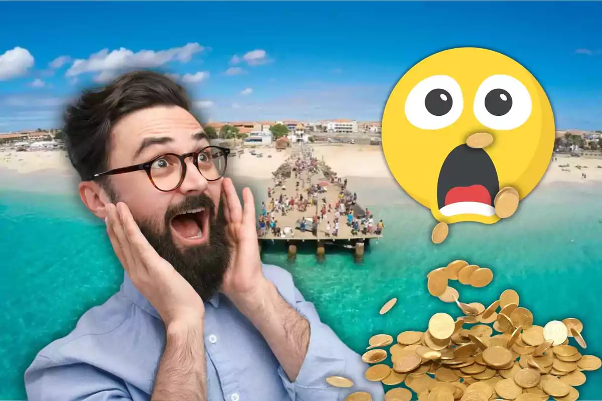 Home amb expressió de sorpresa al costat d'un emoji sorprès, un moll ple de gent i monedes daurades caient sobre un mar turquesa.