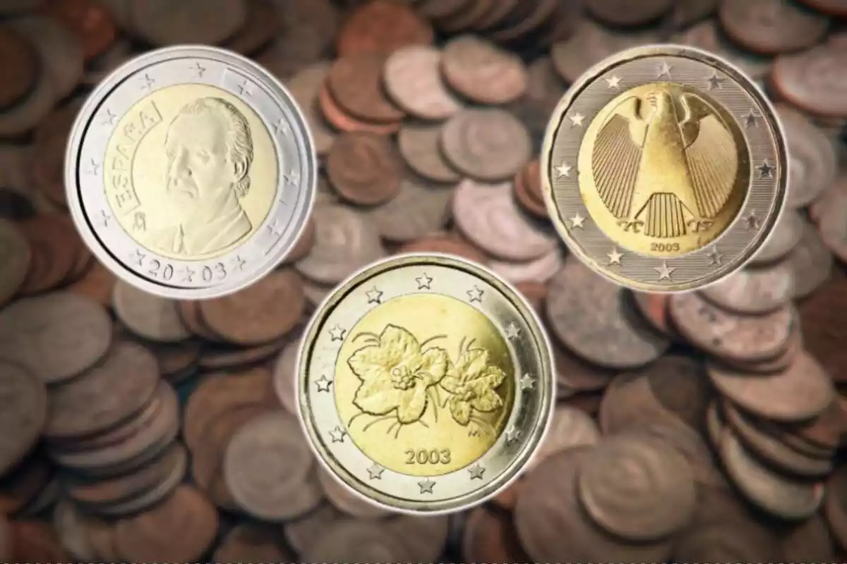 Muntatge amb 3 monedes de 2 euros emeses el 2003