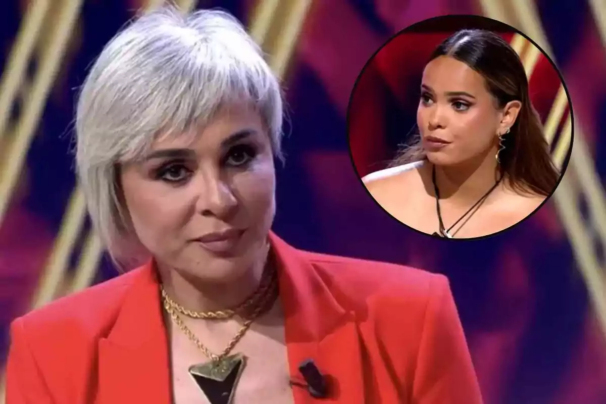 Ana María Aldón i Gloria Camila en un programa de televisió, una amb cabell curt i ros i l'altra amb cabell llarg i fosc en un requadre circular.