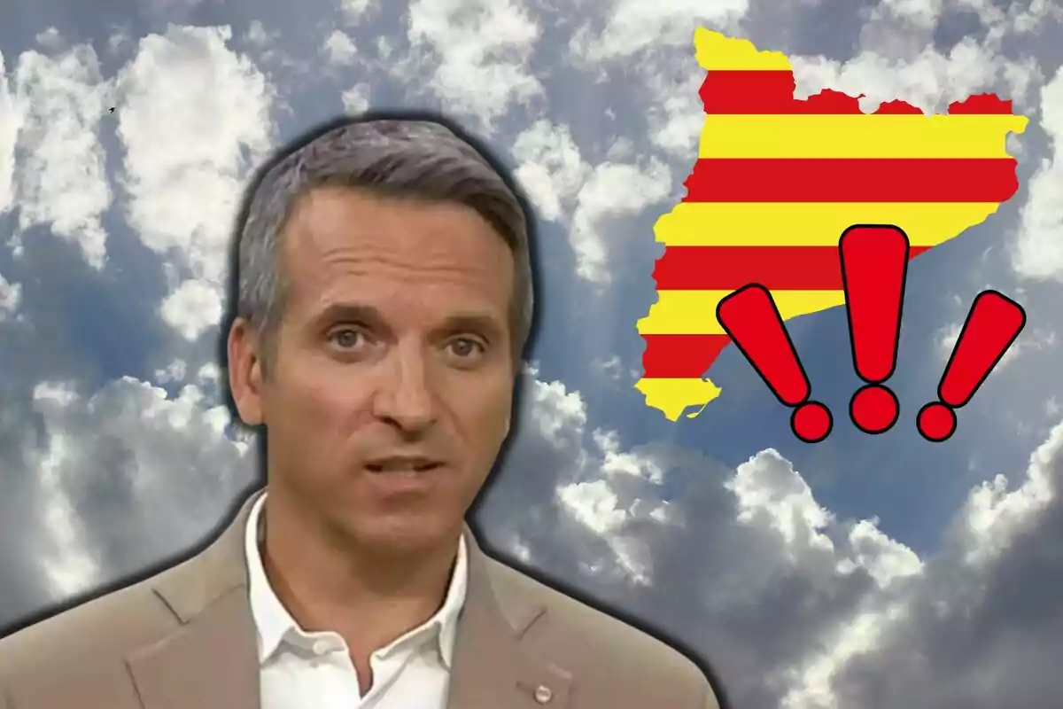 Jofre Janué amb expressió seriosa davant d'un fons de núvols al costat d'un mapa amb franges grogues i vermelles i signes d'exclamació vermelles. Jofre Janué amb expressió seriosa davant d'un fons de núvols al costat d'un mapa amb franges grogues i vermelles i signes d'exclamació vermelles.