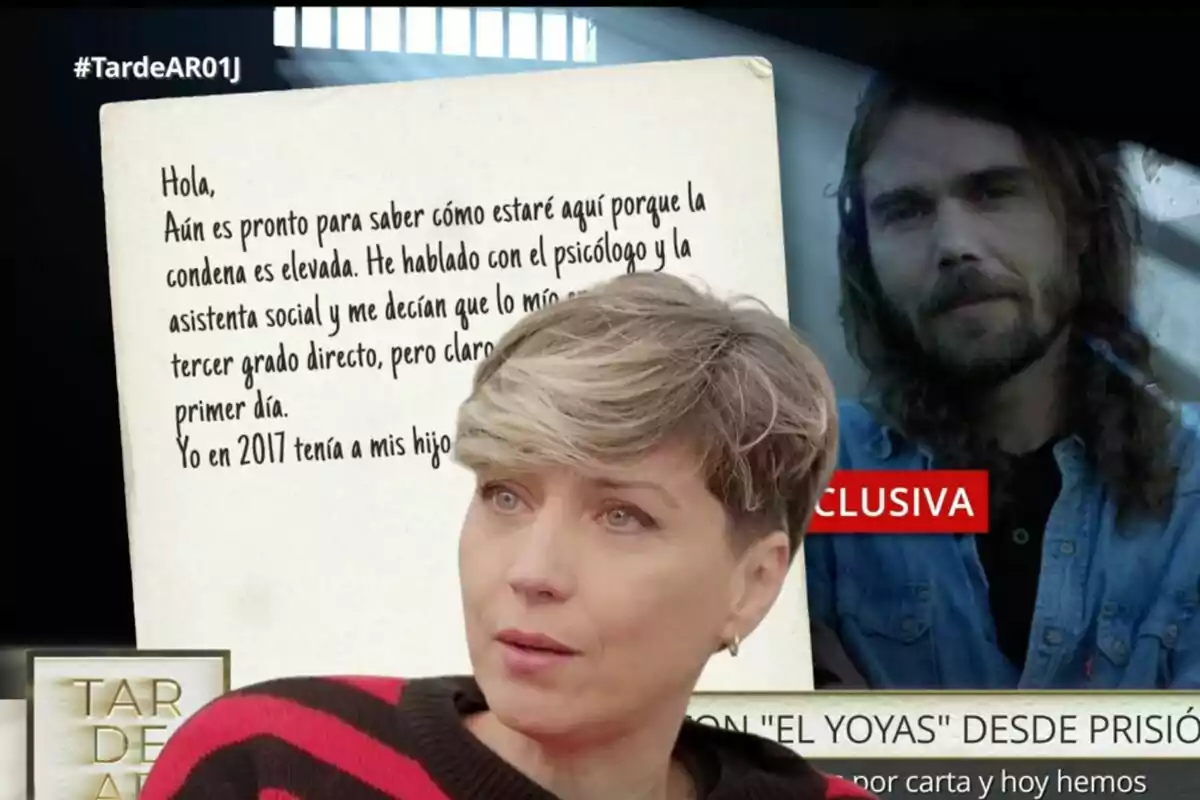 Una dona de cabell curt i ros apareix en primer pla, amb una expressió seriosa. Darrere seu, es veu una carta escrita a mà i la imatge d'un home amb barba i cabells llargs. A la carta es pot llegir: "Hola, encara és aviat per saber com seré aquí perquè la condemna és elevada. He parlat amb el psicòleg i l'assistenta social i em deien que el meu era tercer grau directe, però és clar, és el primer dia. Jo el 2017 tenia els meus fills". A la cantonada superior esquerra hi ha el hashtag #TardeAR01J ia la part inferior dreta es llegeix "EXCLUSIVA".