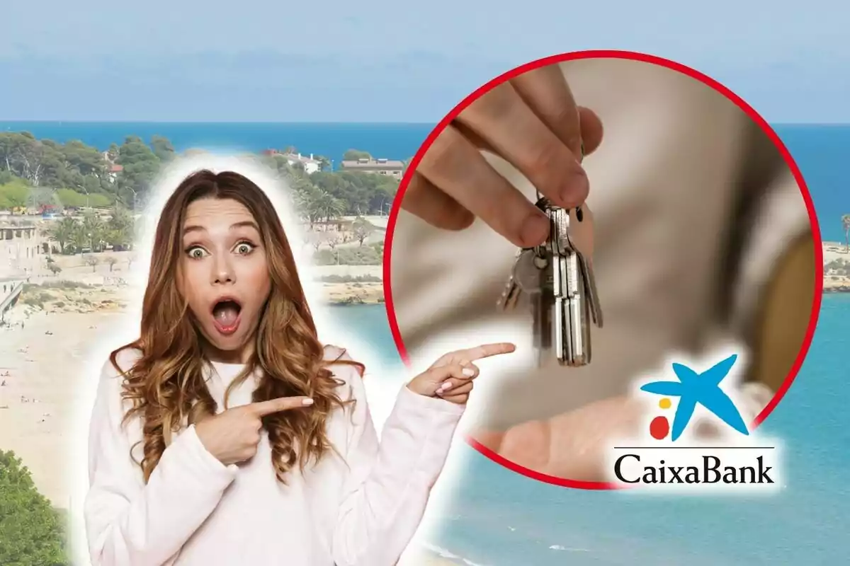 Dona sorpresa assenyalant un conjunt de claus amb el logotip de CaixaBank en un fons de platja.