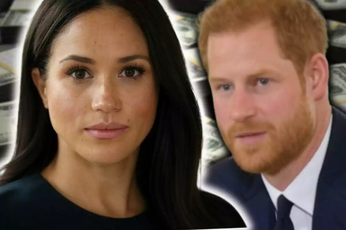 Muntatge de fotos de primer pla de Meghan Markle i el príncep Harry, tots dos amb rostre seriós i amb una imatge de dòlars de fons. Muntatge de fotos de primer pla de Meghan Markle i el príncep Harry, tots dos amb rostre seriós i amb una imatge de dòlars de fons.