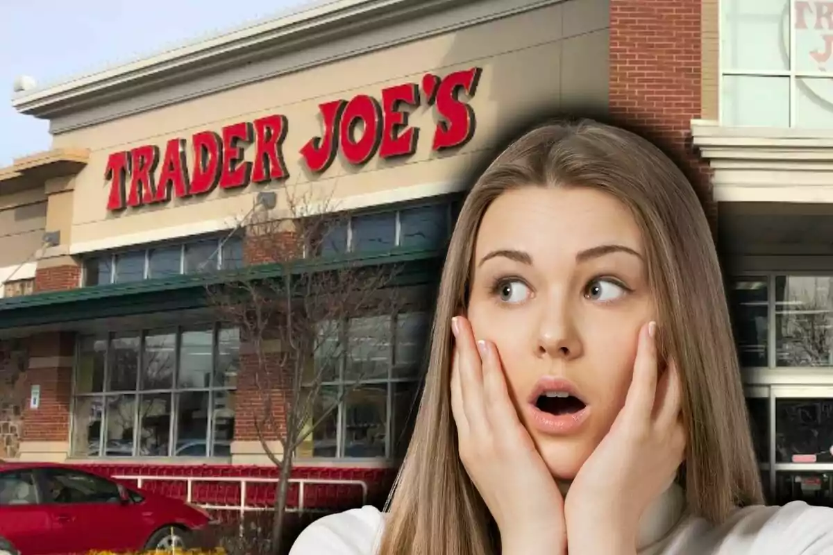 Mujer con expresión de sorpresa frente a la entrada de una tienda Trader Joe's.