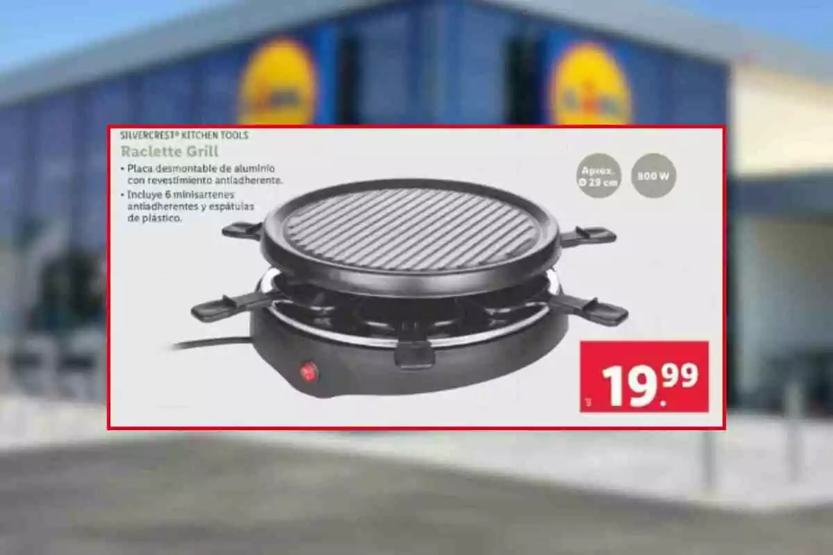 Promoció d’una raclette grill Silvercrest amb placa desmuntable i sis mini paelles en un fulletó de botiga amb preu de 19,99 euros Promoció d’una raclette grill Silvercrest amb placa desmuntable i sis mini paelles en un fulletó de botiga amb preu de 19,99 euros