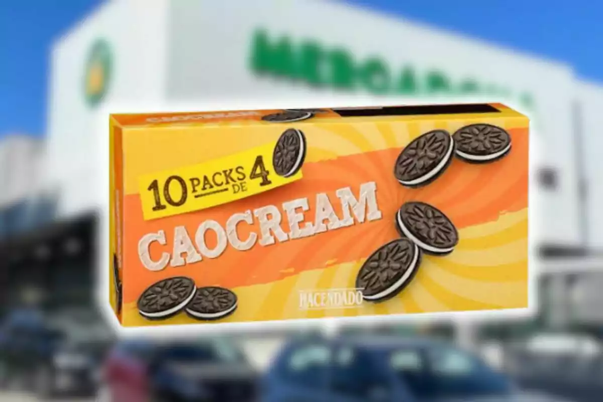 Caixa de galetes de xocolata i crema de la marca Hacendado de Mercadona amb el text 