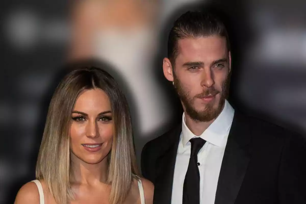 Edurne i David de Gea posen junts vestits de manera elegant.