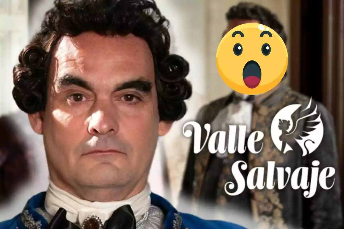 Óscar Rabadán amb perruca i vestimenta d’època mira al davant, al fons apareix una altra persona amb la cara coberta per un emoji de sorpresa i el text Valle Salvaje al costat d’un logotip de grifó.