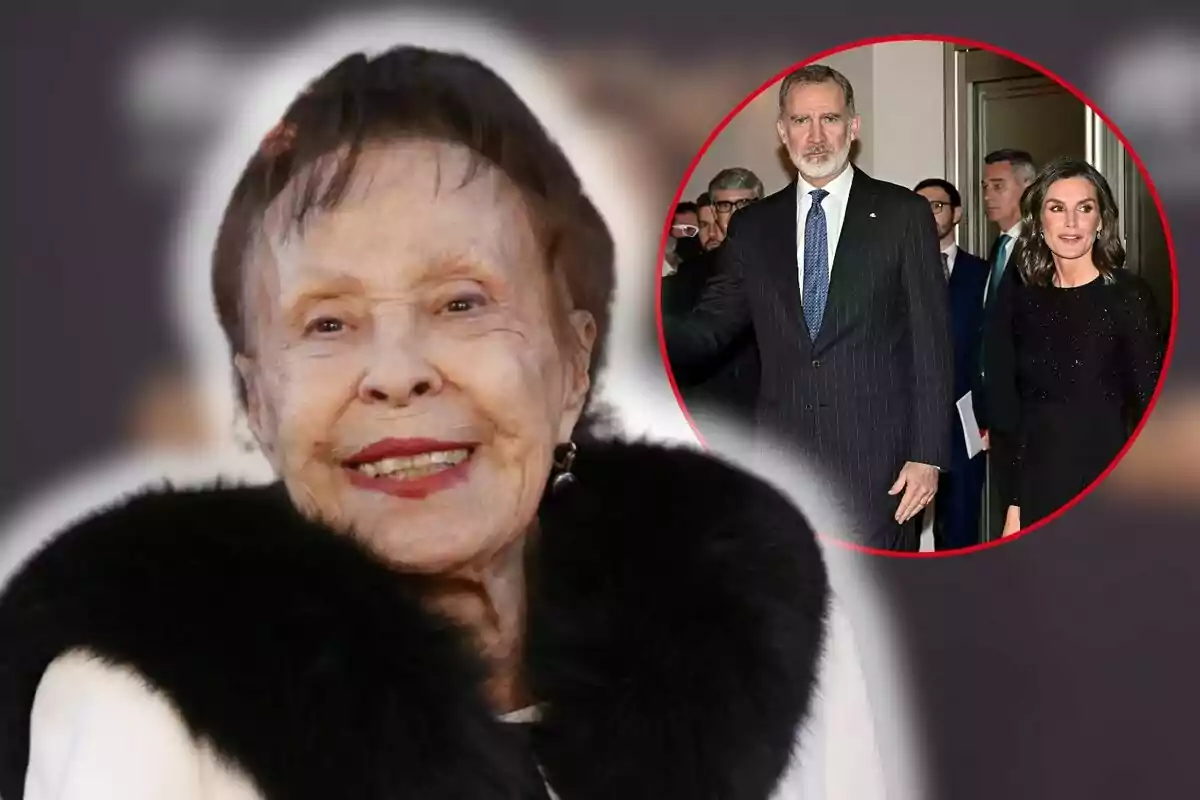 Gemma Cuervo somriu amb un abric de pell negra i en un requadre apareixen Felip VI i Letícia vestits formalment.