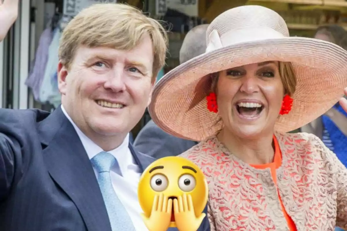 Guillermo i Màxima d'Holanda somrients saluden mentre una dona porta un barret gran i un emoji sorprès està superposat a la imatge.