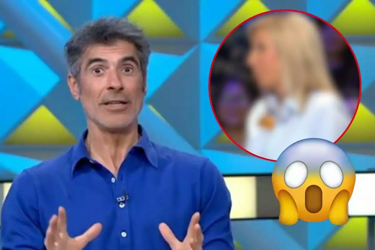 Jorge Fernández amb camisa blava sembla sorprès mentre un emoji de cara sorpresa i un cercle amb una imatge borrosa d'una persona rossa apareixen a la cantonada.