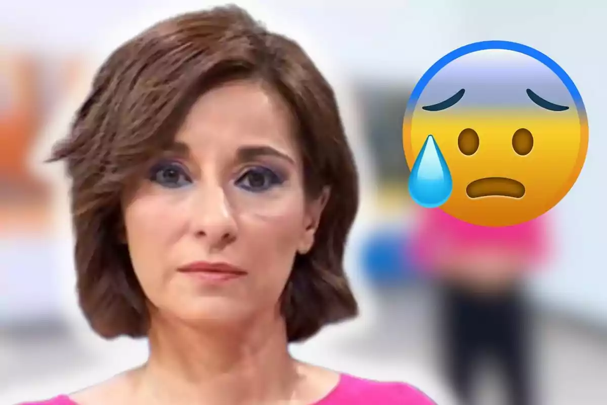 Adela González amb expressió seriosa i un emoji de cara preocupada amb una gota de suor al costat.