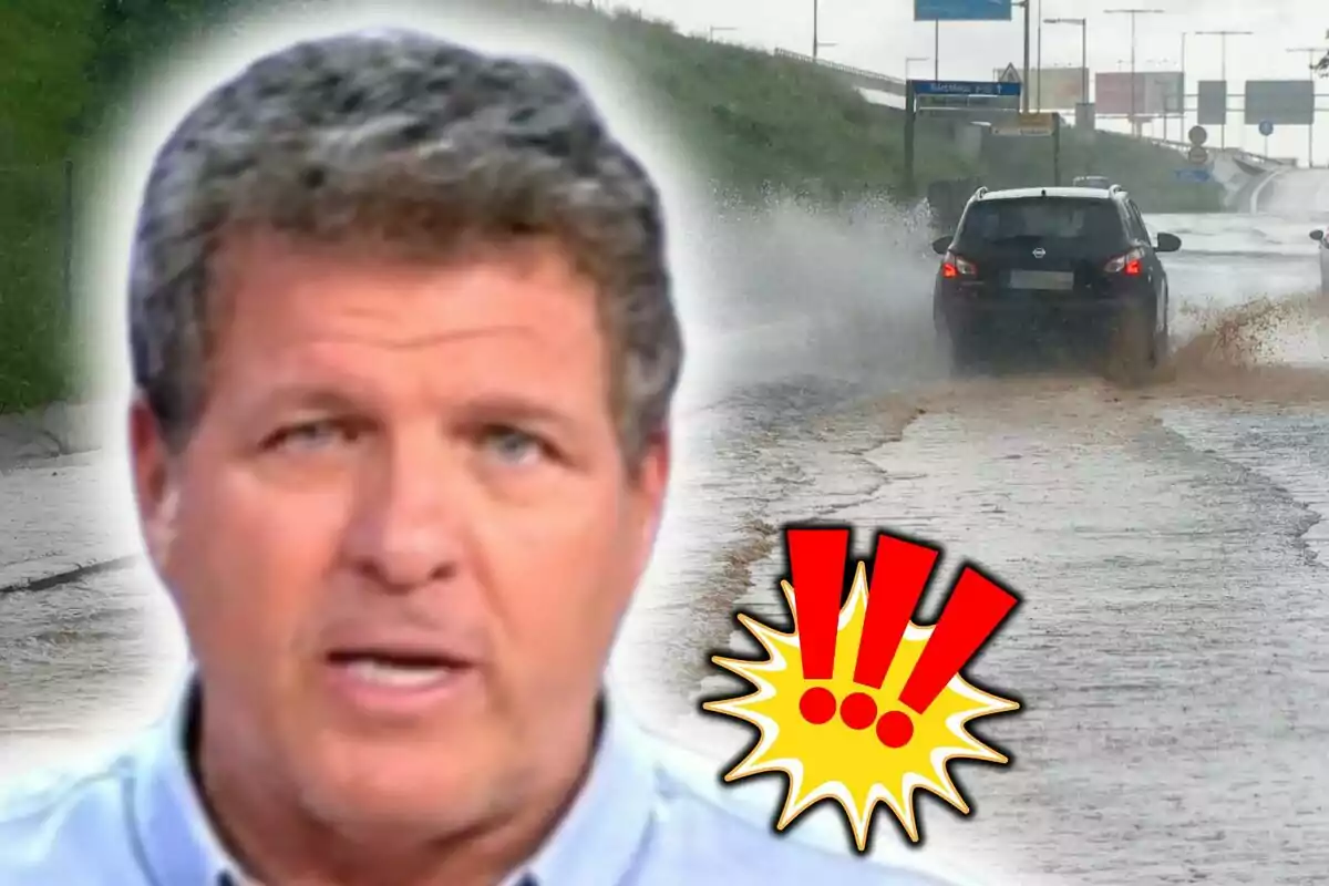 Mario Picazo en primer pla amb una expressió seriosa i un gràfic d'exclamació a la cantonada inferior dreta mentre un cotxe travessa una carretera inundada al fons.