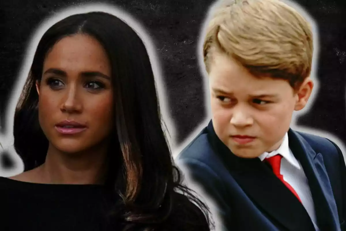 Meghan Markle i el príncep George mirant en direccions oposades amb un fons fosc.