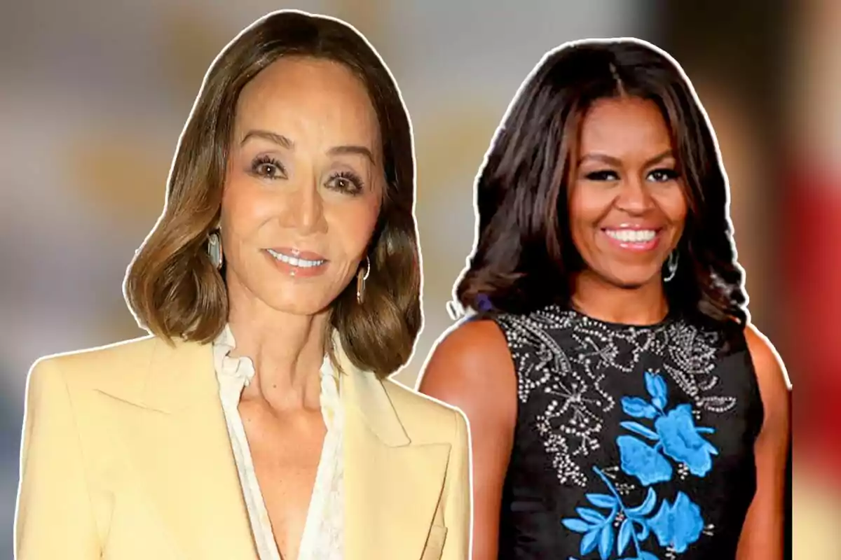 Michelle Obama i Isabel Preysler posant i somrient, una amb jaqueta beix i l'altra amb vestit negre amb detalls blaus.