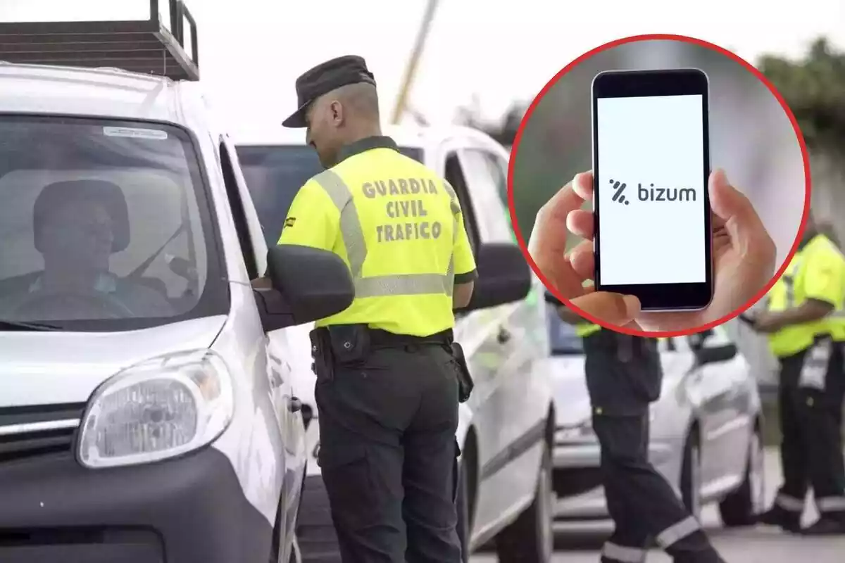 Un guàrdia civil en un control de trànsit i al cercle un mòbil amb el logo de Bizum