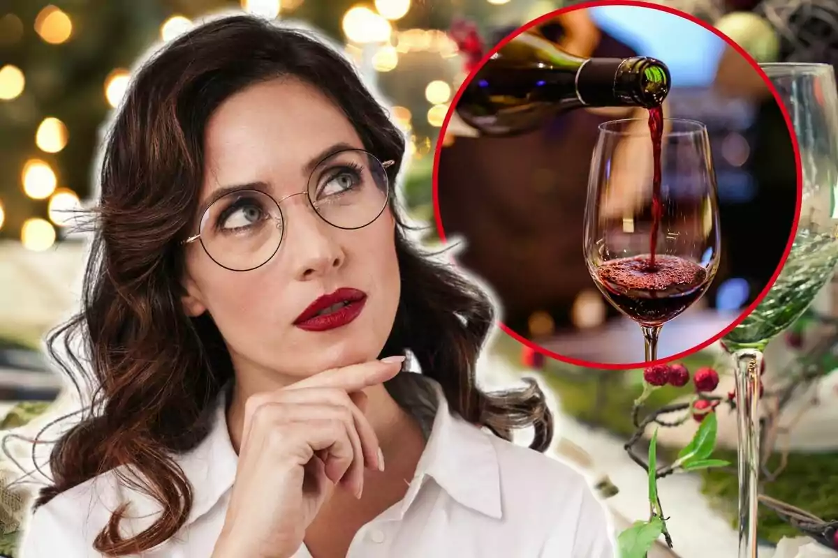 Mujer con gafas pensando mientras observa una imagen de vino siendo servido en una copa.