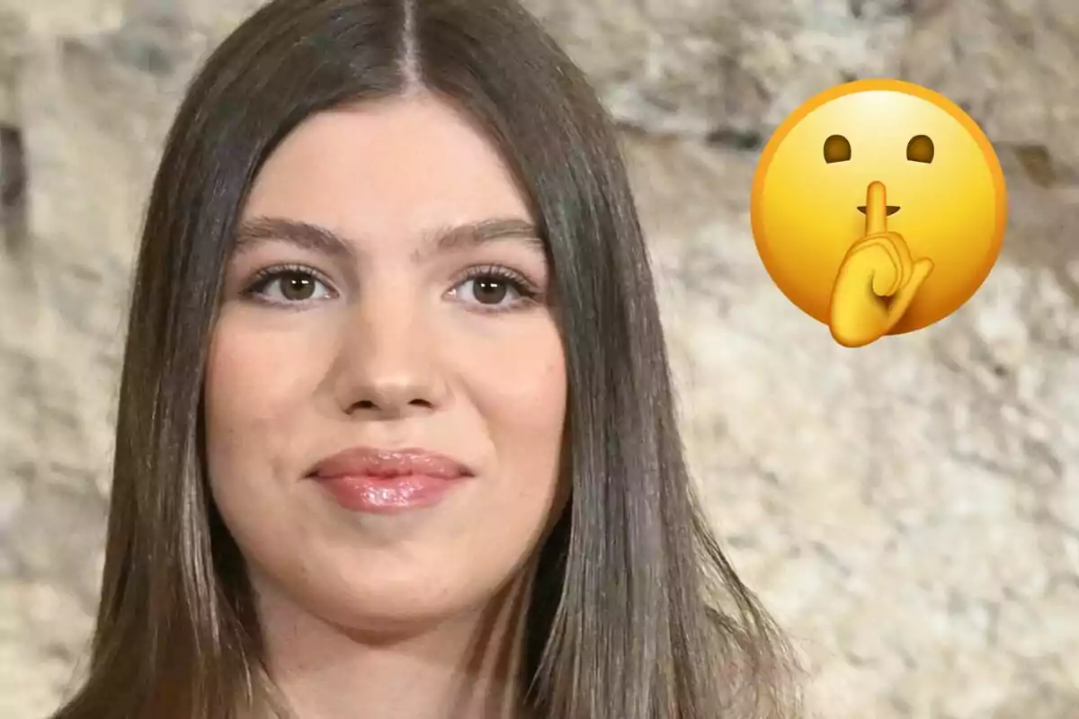 La infanta Sofia al costat d'un emoji de silenci.