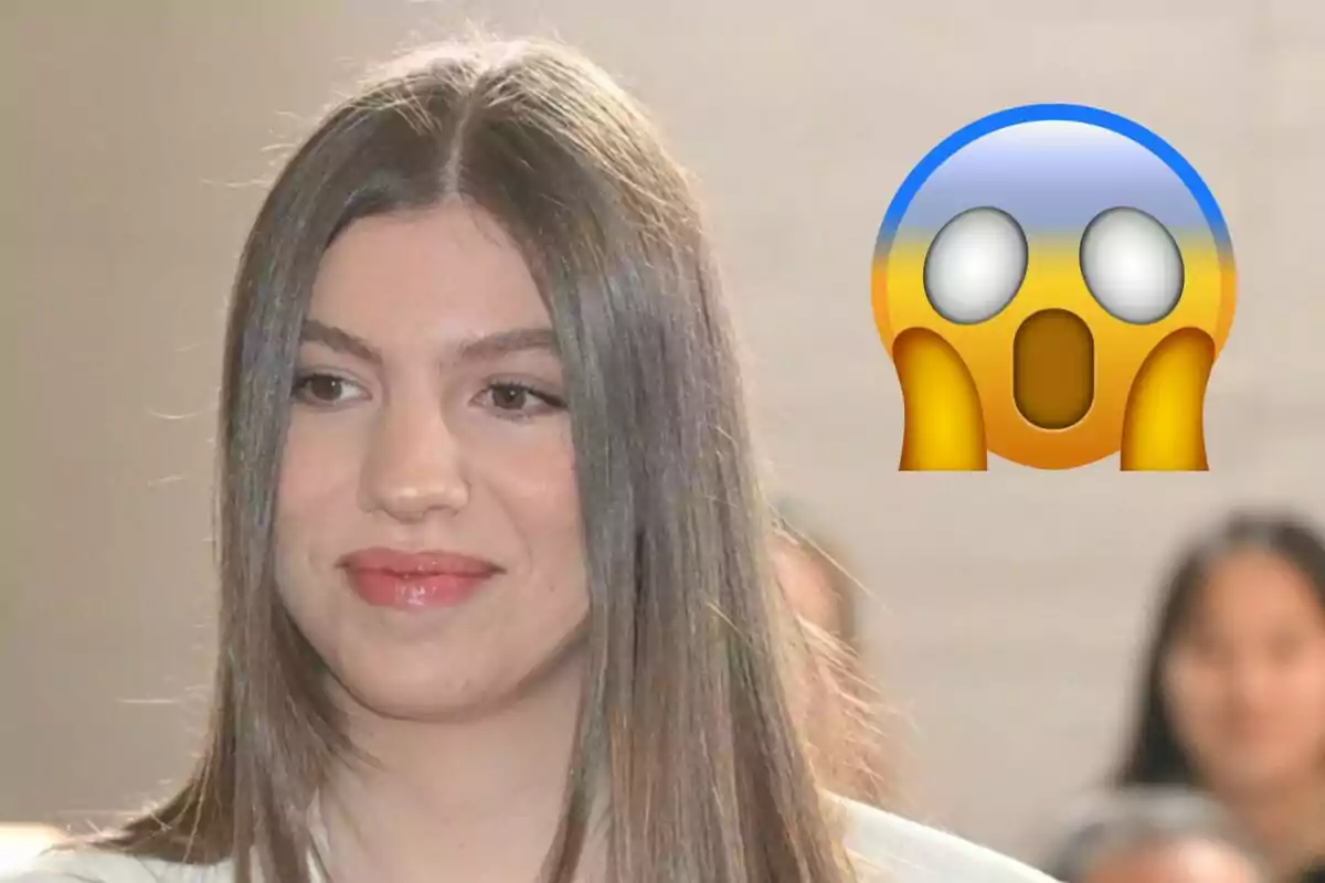 La infanta Sofia somriu mentre un emoji de sorpresa està superposat a la imatge.