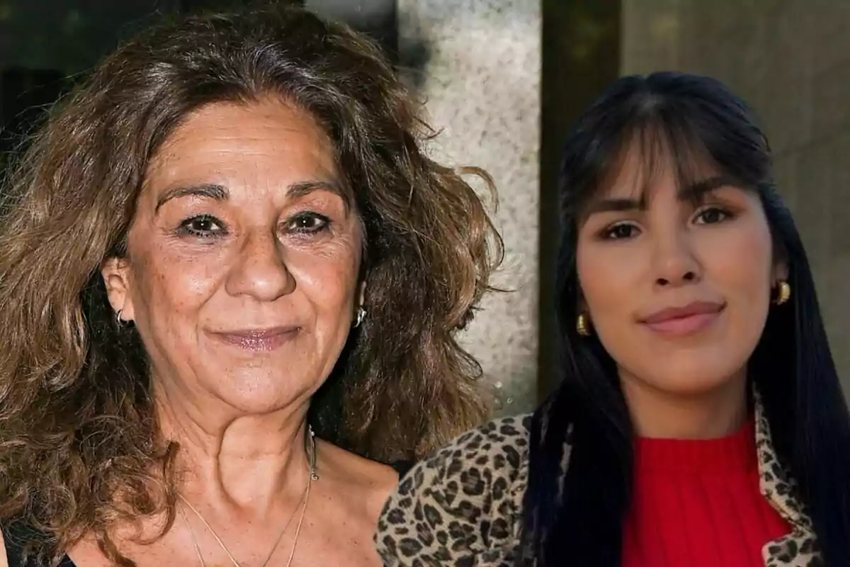 Lolita Flores i Isa Pantoja posen juntes, una amb cabell arrissat i l'altra amb cabell llis i serrell, totes dues llueixen somrients.