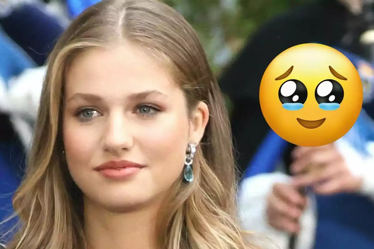 La princesa Leonor amb arracades elegants, acompanyada d'un emoji amb ulls brillants i llàgrimes d'emoció.