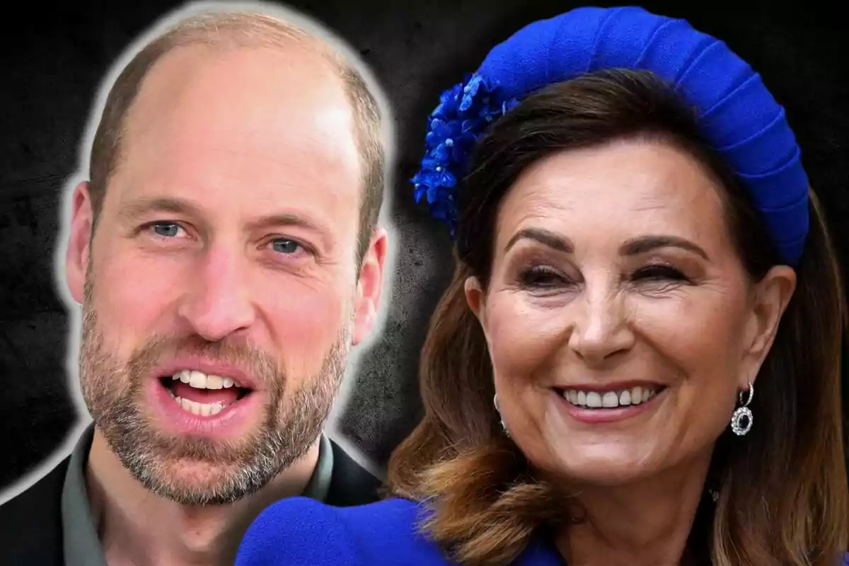 El príncep Guillem i Carole Middleton amb tocador blau somriuen davant d’un fons fosc difuminat.