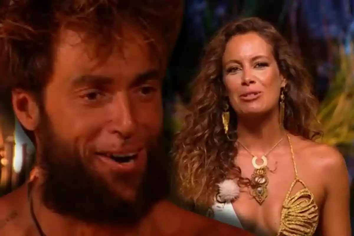 Montoya somriu en primer pla mentre Laura Madrueño amb vestit daurat apareix al fons en un ambient tropical.