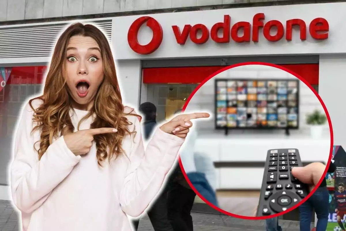 Una dona sorpresa assenyala cap a una botiga de Vodafone i una televisió amb un control remot.