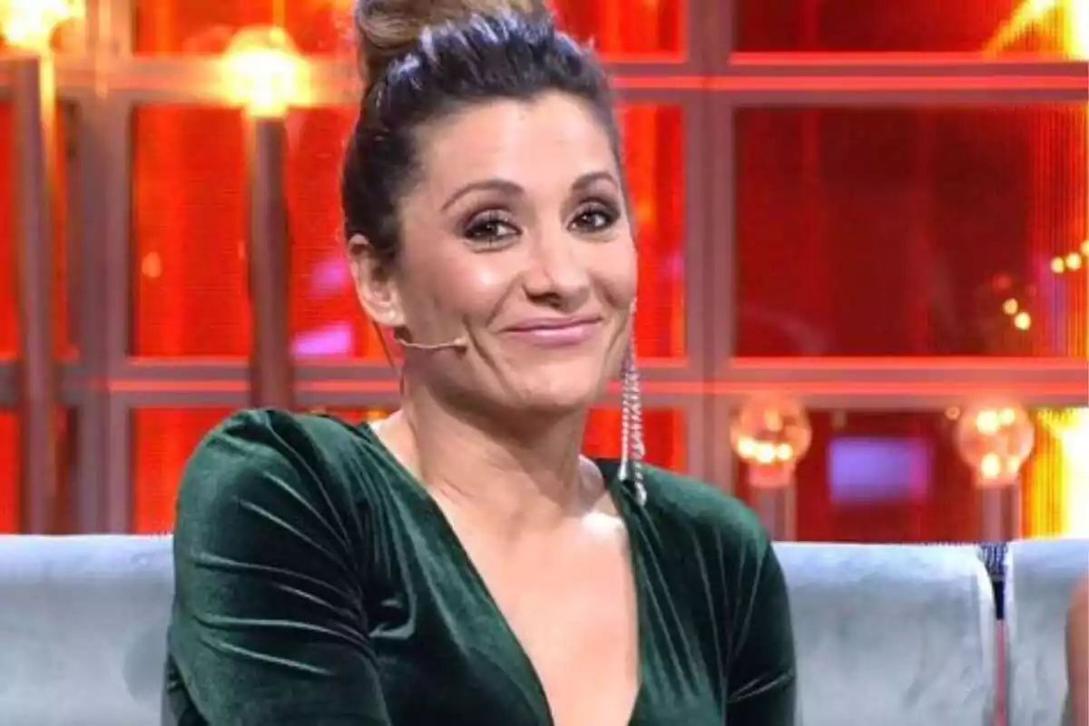 Nagore Robles mirant a càmera somrient