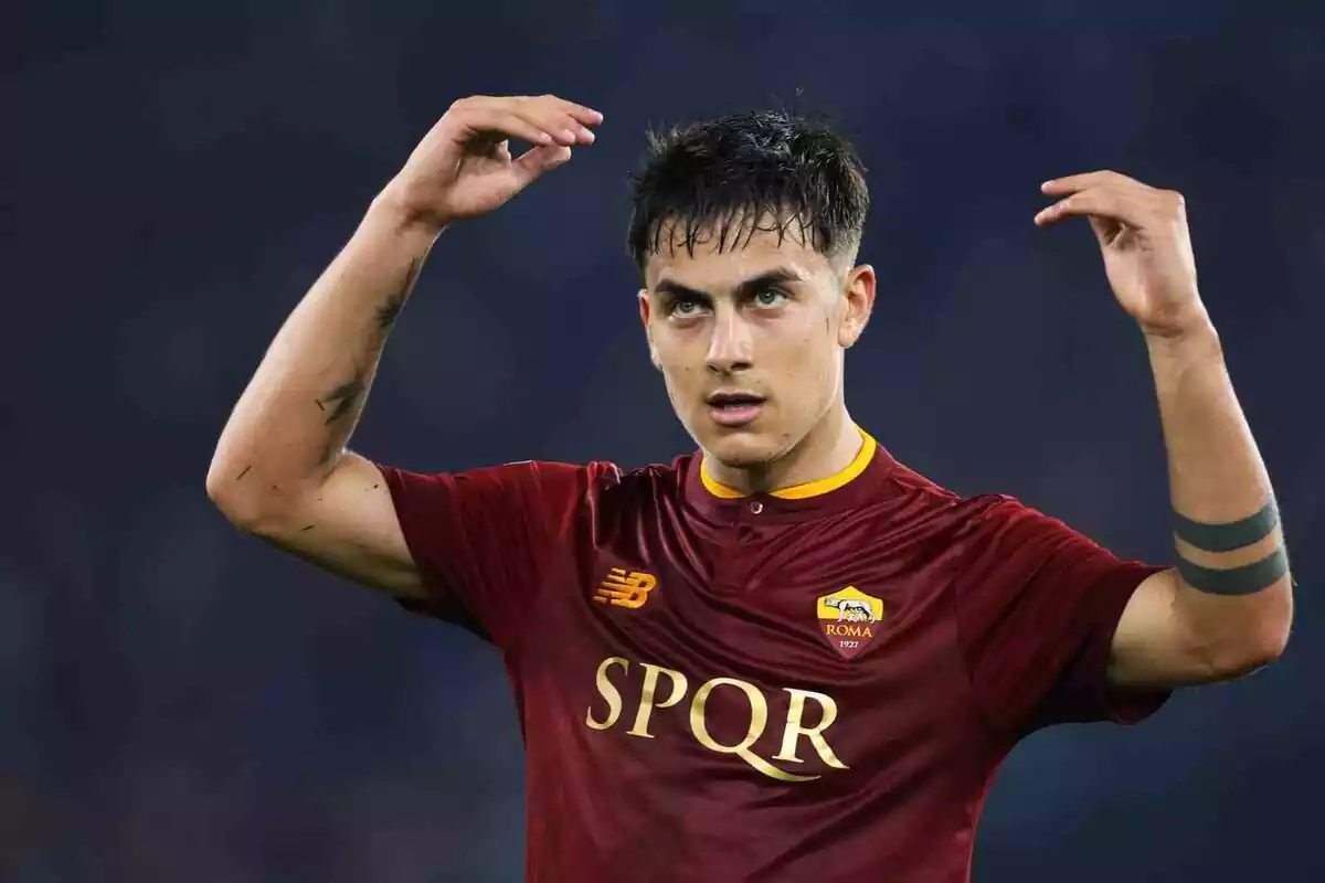 Imatge de Paulo Dybala celebrant un gol amb la samarreta de l'AS Roma