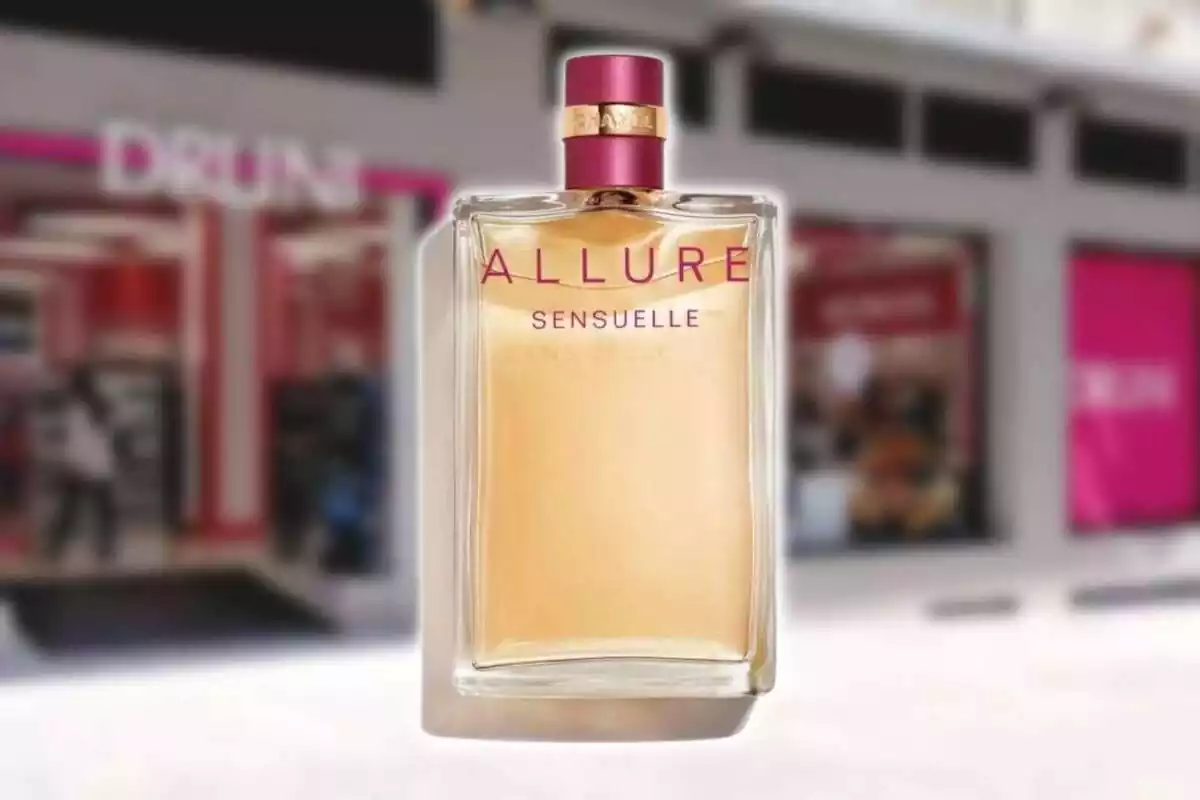 Muntatge amb perfum anomenat Allure Sensuelle de Druni