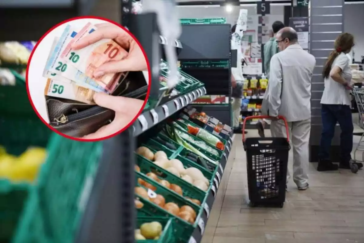Muntatge amb persones comprant a supermercat i cercle vermell amb persona sostenint moneder i bitllets d'euro