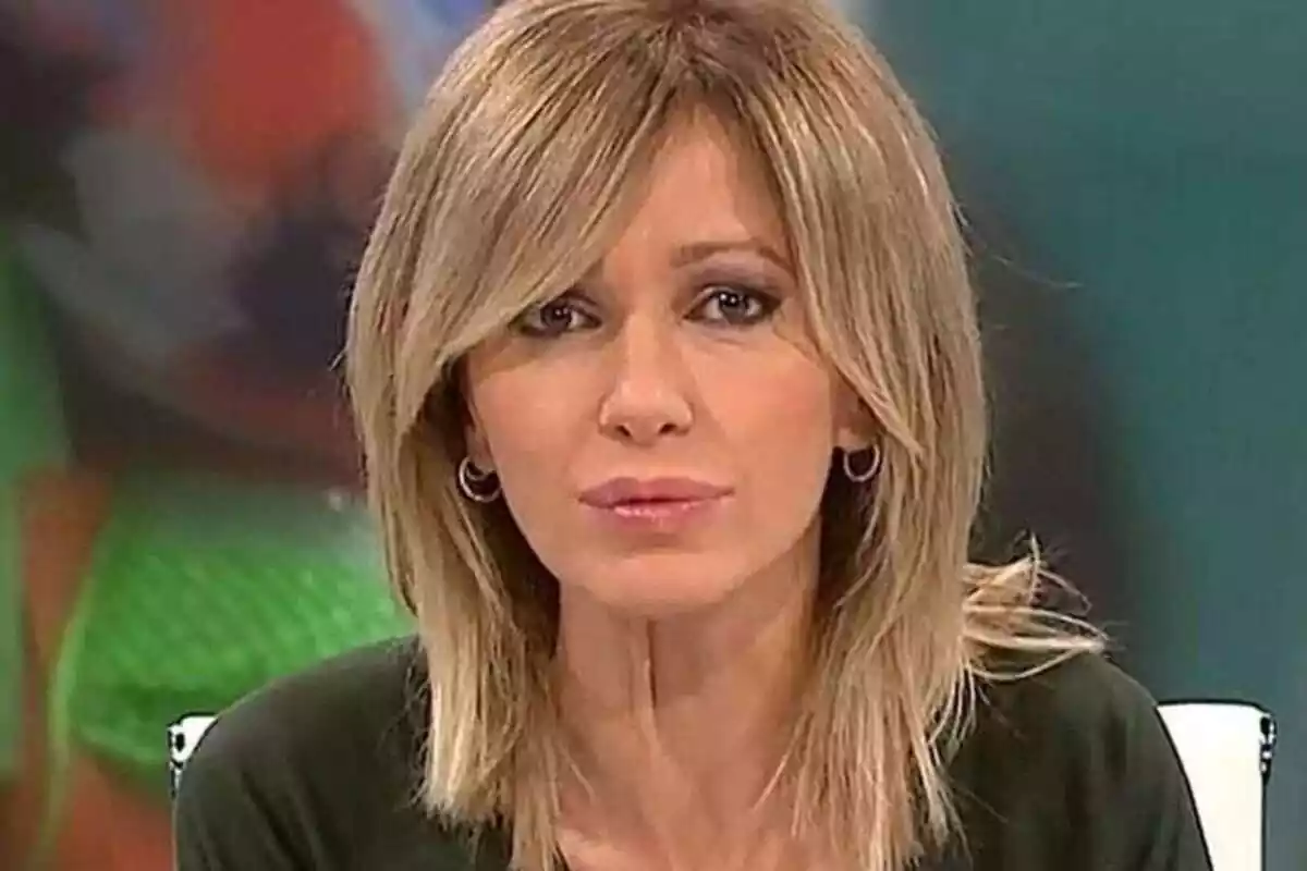 Primer plànol de Susanna Griso amb rostre seriós en 'Espejo Público' d'Antena 3