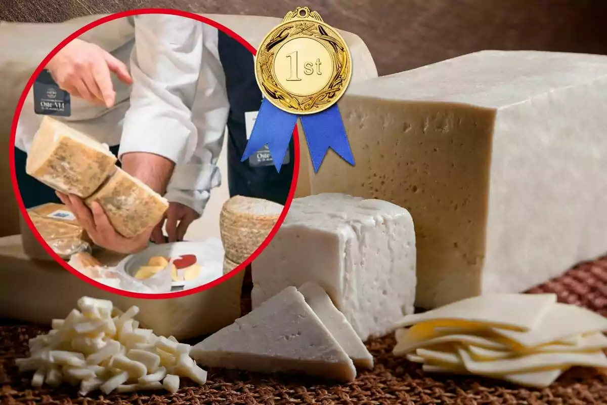 Imatge de fons d'una taula amb diversos tipus de formatges tallats, amb una altra imatge del certamen World Cheese Award 2023 i una imatge d'una medalla