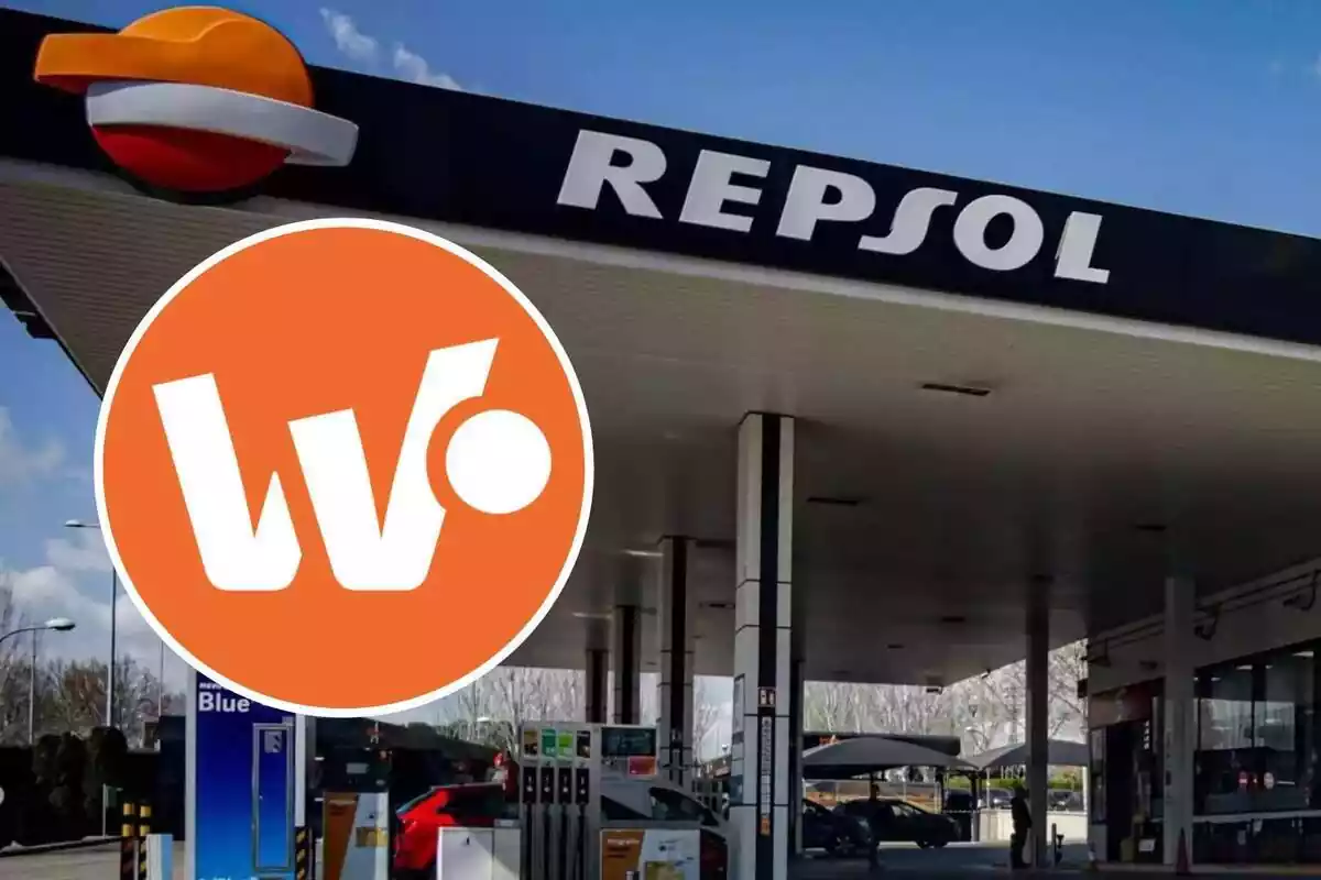 Muntatge amb una estació de servei de Repsol i el logo de la seva aplicació Waylett