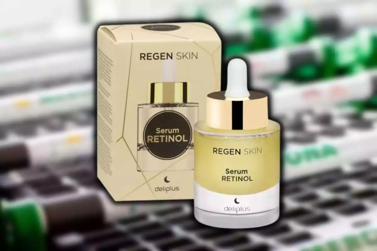 Sèrum Retinol de Mercadona amb el fons difuminat de carros de la compra Sèrum Retinol de Mercadona amb el fons difuminat de carros de la compra
