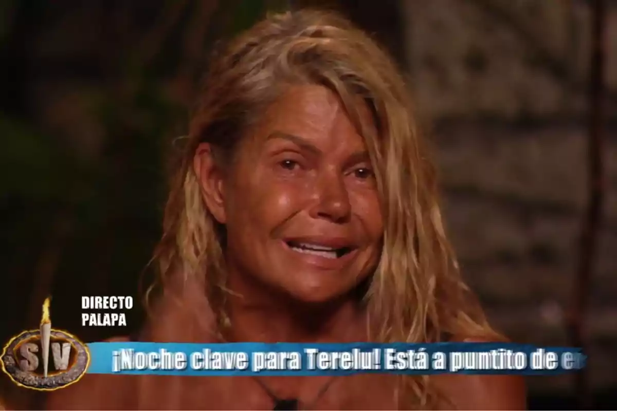 Makoke amb expressió de plor en un programa de televisió amb el text en pantalla que diu Nit clau per a la Terelu Està a puntet de e. Captura de 'Supervivientes' Makoke amb expressió de plor en un programa de televisió amb el text en pantalla que diu Nit clau per a la Terelu Està a puntet de e. Captura de 'Supervivientes'