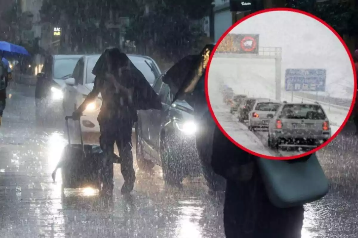 Cotxes i vianants al carrer en una jornada de pluja, i al cercle vehicles en una carretera amb neu