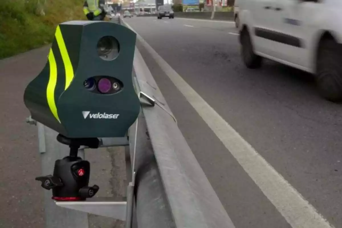 Primer pla d'un velolaser, un nou radar