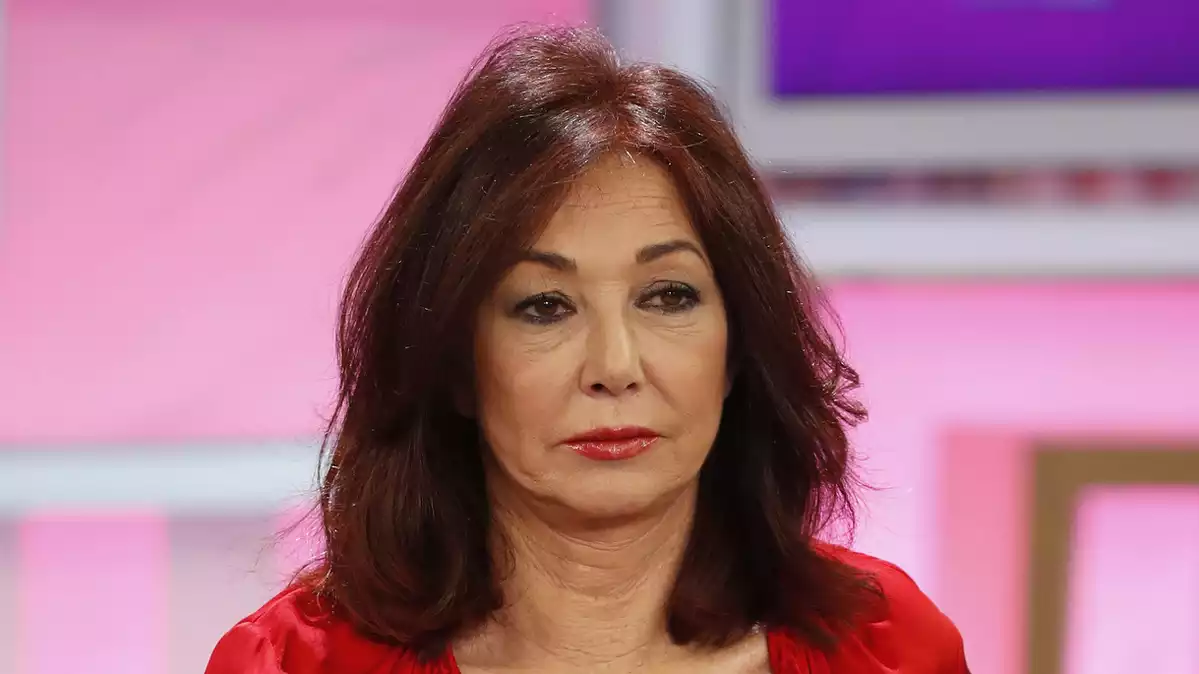 Ana Rosa Quintana al plató de Telecinco