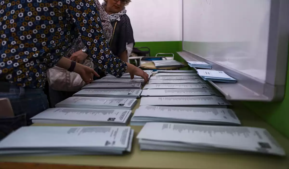 L'ambient dels col·legis electorals durant les eleccions Municipals del 26-M