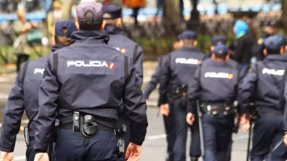Policies nacionals demanen desplegar-se a Barcelona per la inseguretat
