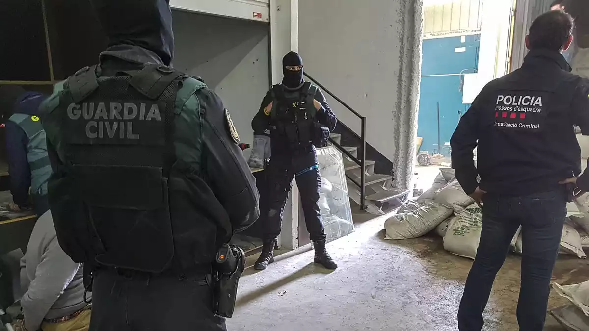 Operatiu contra el tràfic de drogues a Vila-seca