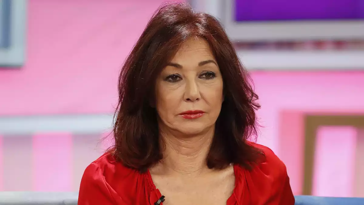 Ana Rosa Quintana al plató de Telecinco