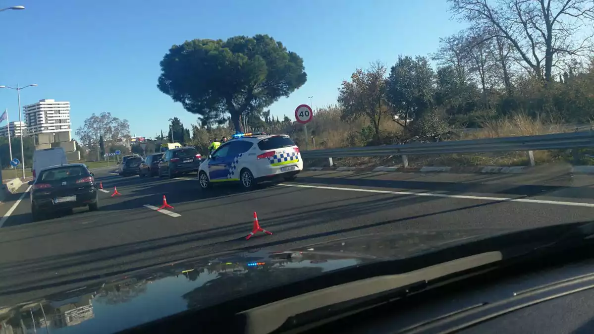 Imatge de l'accident, a la carretera T-11, a Tarragona