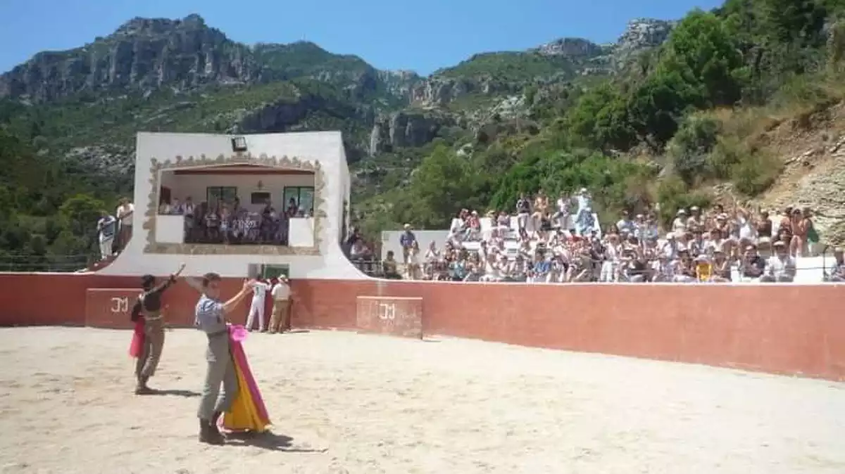 Un dels temptejos per a turistes organitzats a Alfara de Carles