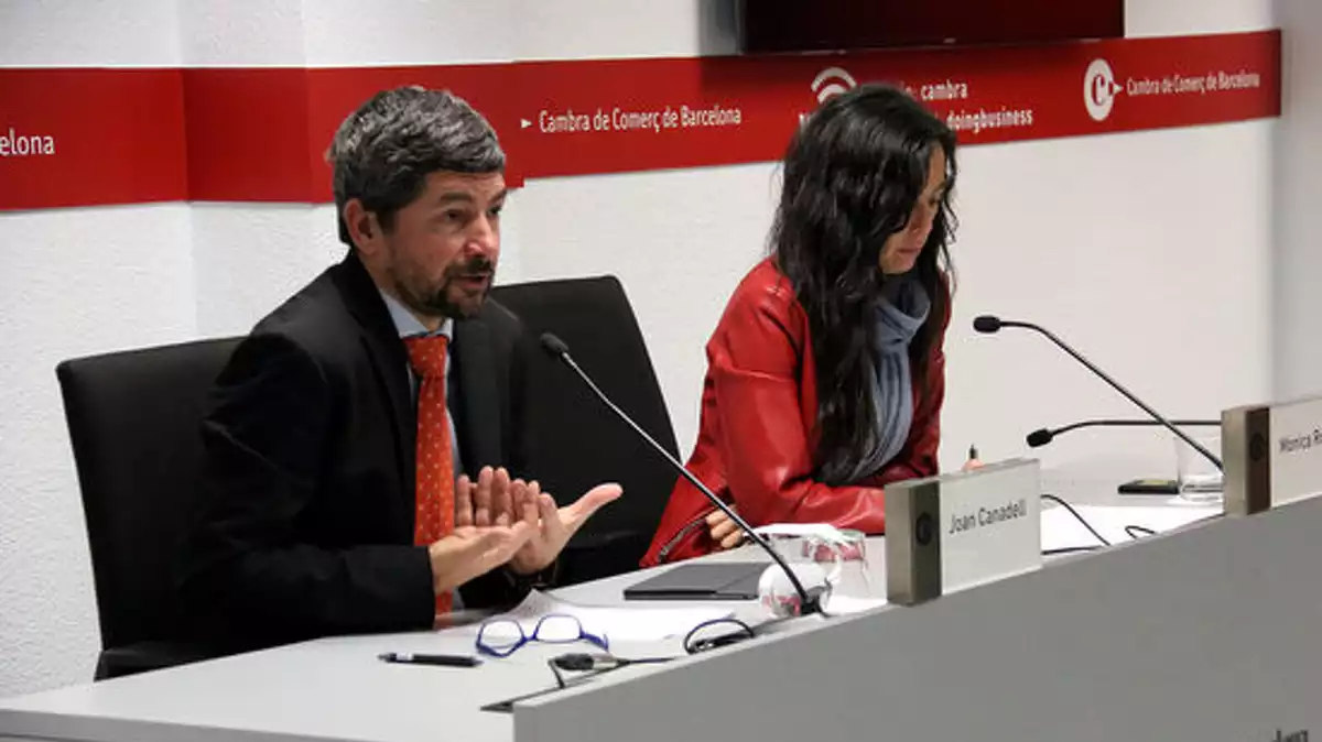 El president de la Cambra de Comerç de Barcelona, Joan Canadell i la vicepresidenta primera de la corporació, Mònica Roca. 20 de gener de 2020