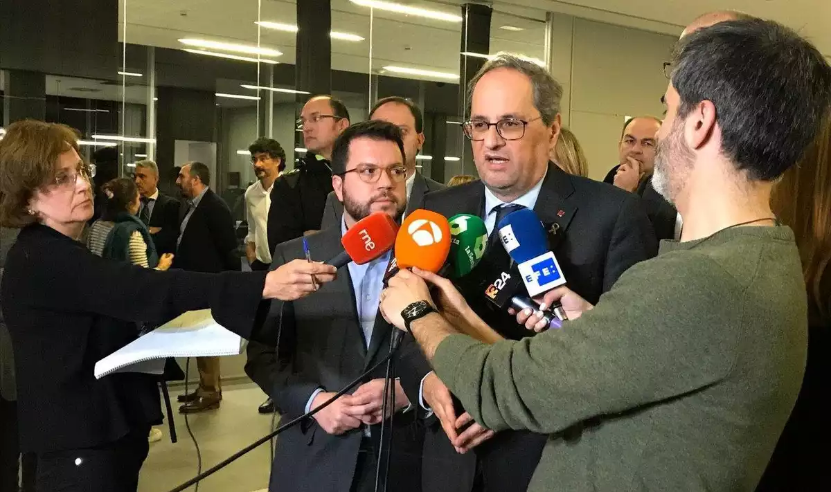 Quim Torra atenent la premsa després de l'incendi químic de Tarragona