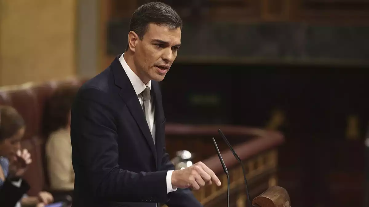 Pedro Sánchez al Congrés dels Diputats, a la sessió de control del 18 de juny de 2018.
