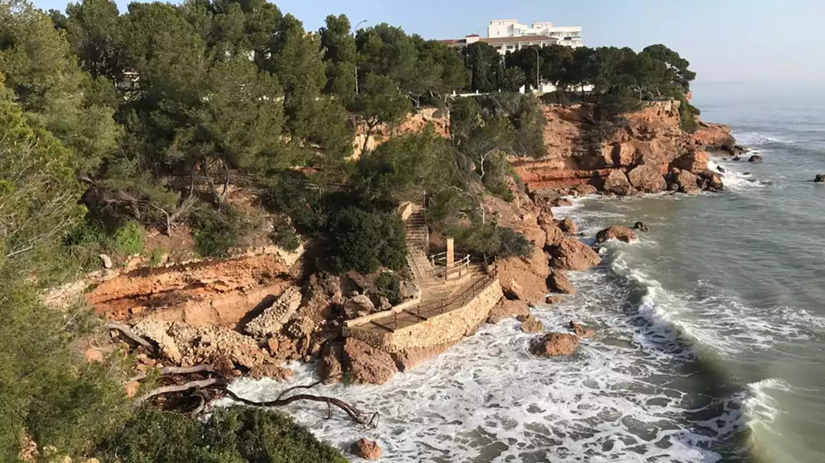 Una de les cales desaparegudes pel temporal Glòria a Miami Platja.